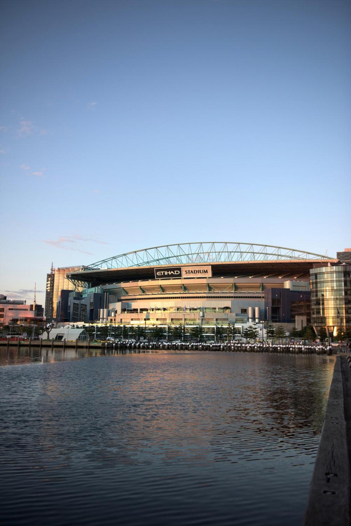 Hotel Peppers Docklands à Ville de Ville de Melbourne Extérieur photo Etihad Stadium, the Melbourne Storm's home ground